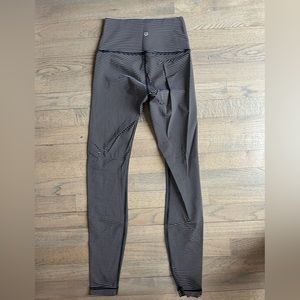 Navy and white lululemon leggings